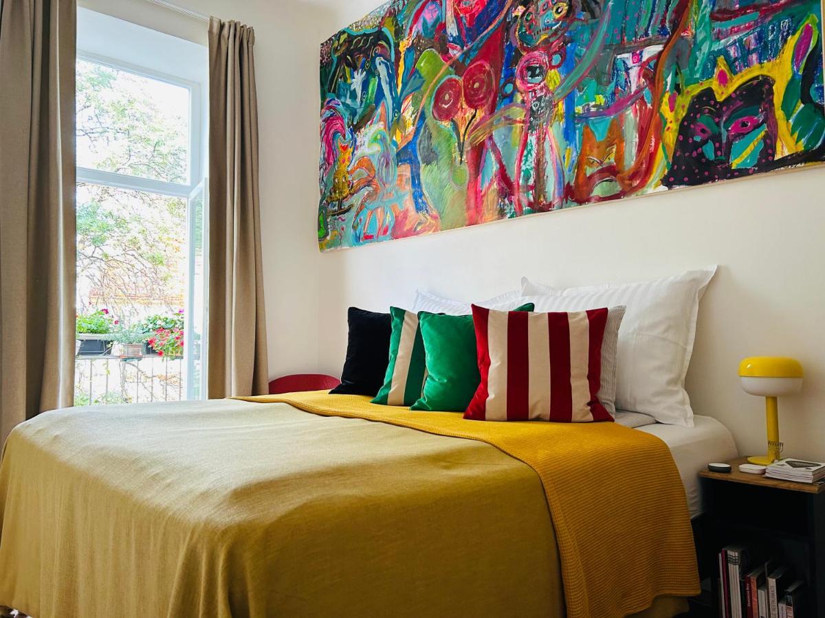 Green Balcony & King Size Bed Prague Ngoại thất bức ảnh